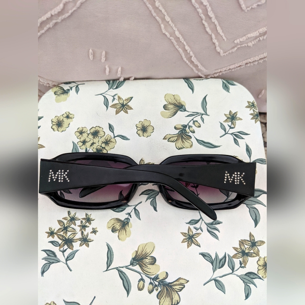 Mary kay Black Sunglasses with Crystal Accents